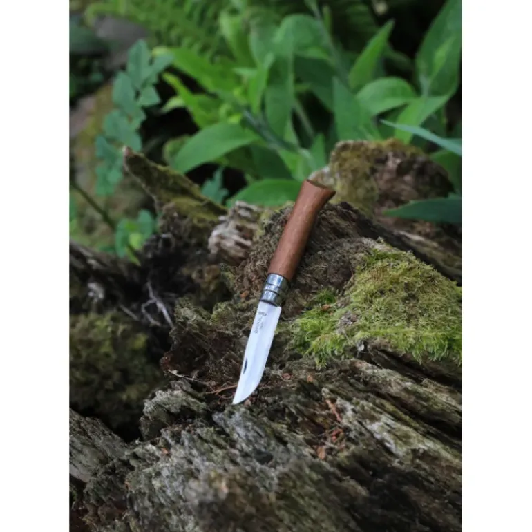 Couteau N°9 avec Manche en Noyer Opinel