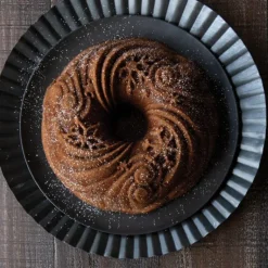 Moule à Gâteau Bundt Let It Snow Silver Nordic Ware