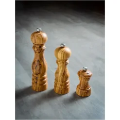Moulin à Poivre Bistro 10 cm Bois Olivier Peugeot