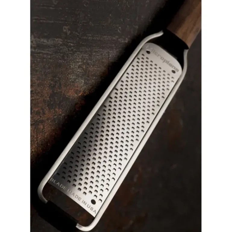 Zesteur Master Manche en Bois Microplane